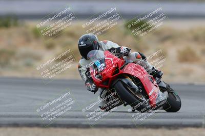 media/Jan-15-2023-SoCal Trackdays (Sun) [[c1237a034a]]/Turn 16 (120pm)/